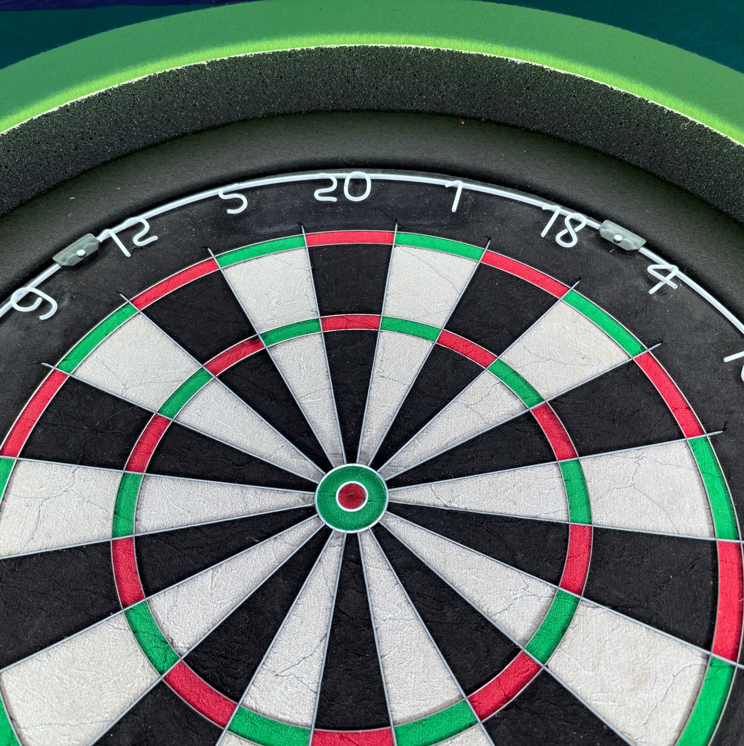 TPS Darts Surround Pure Black-Lime Green